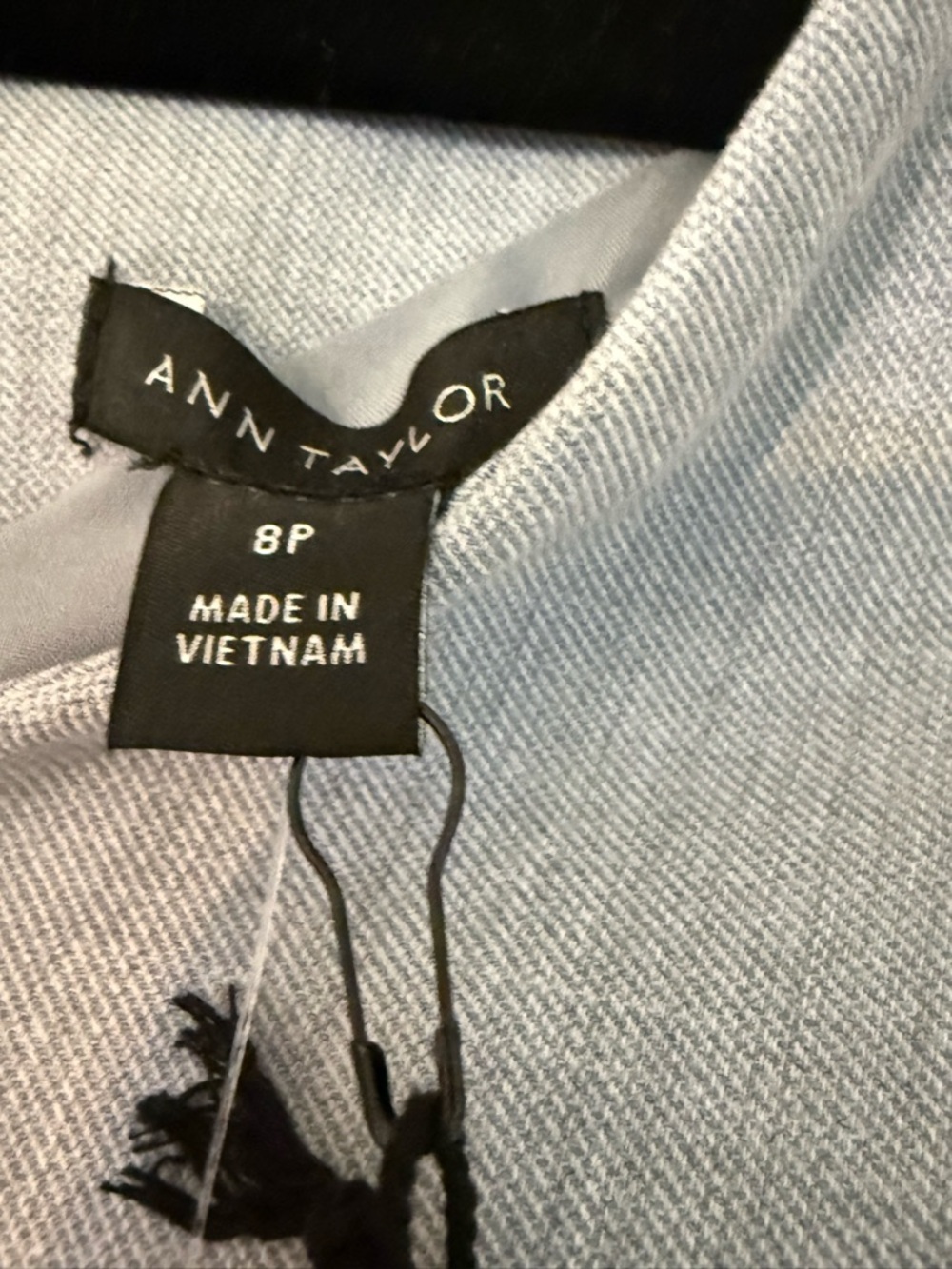 NWT Ann Taylor Light Gray Sleeveless V-Neck Sheath Dress - Picture 6 of 7